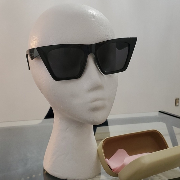 New Vintage Square Heavy Black Glasses - Picture 2 of 4